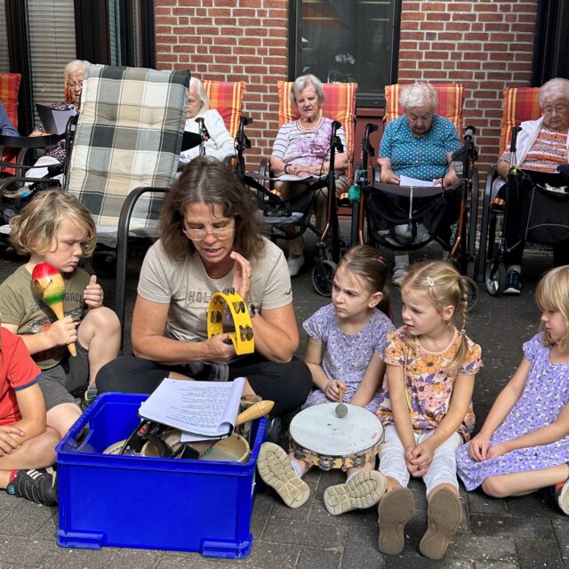 Singvormittag mit Besuch von Kindern des Waldzwerge-Kindergartens (21.8.2023)