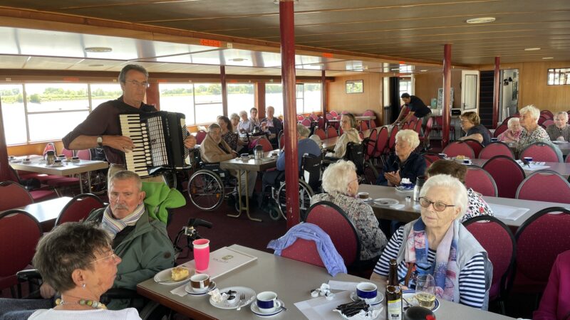 Schiffstour auf dem Rhein (15.5.2025)