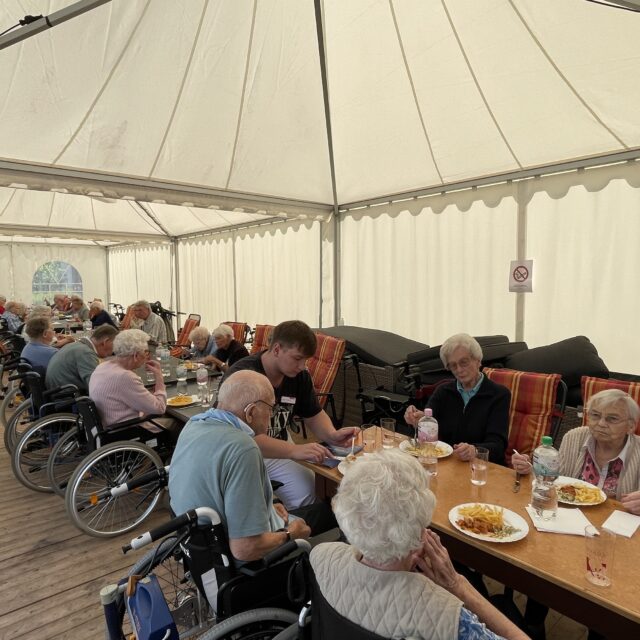 Der Pommeswagen hat für’s Landhaus geöffnet! (4.9.2025)