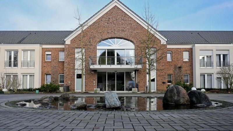 Trödelmarkt rund um St. Marien am Sonntag, 21. Juni 2026: Ein Dorf packt seine Schätzchen aus (NRZ 14.03.2026)