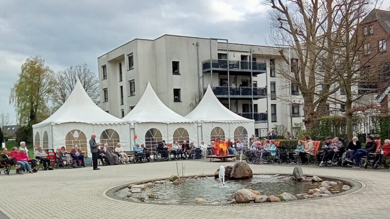 Osterfeuer im Innenhof (4.4.2026)
